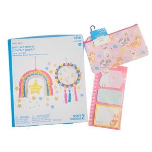 Creatology Positive Power Yarn Craft Kit Rainbow Kitten Pouch And Sticky Notes